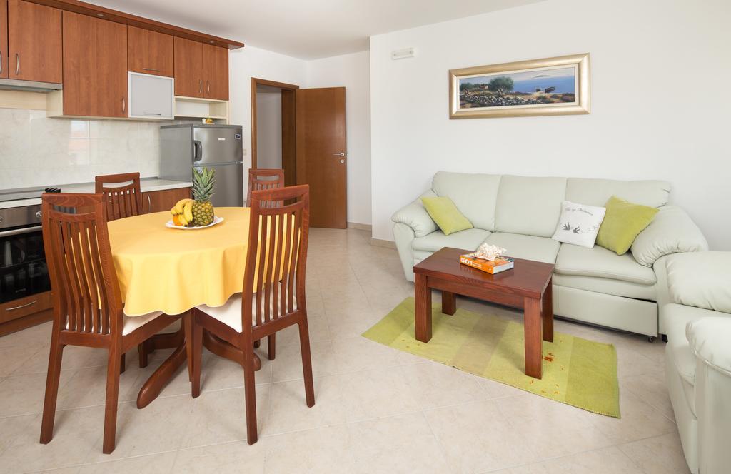 Apartments Leon 포드스트라나 객실 사진