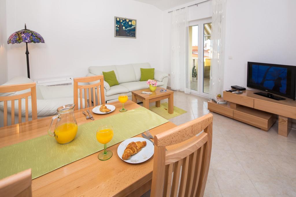 Apartments Leon 포드스트라나 객실 사진